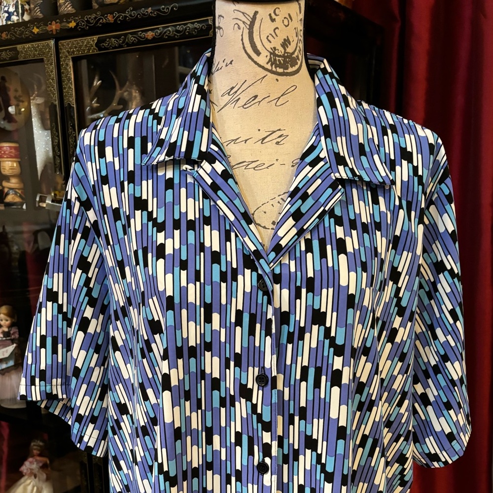 Elementz Gemetric Patterned Button Down Blouse - image 5